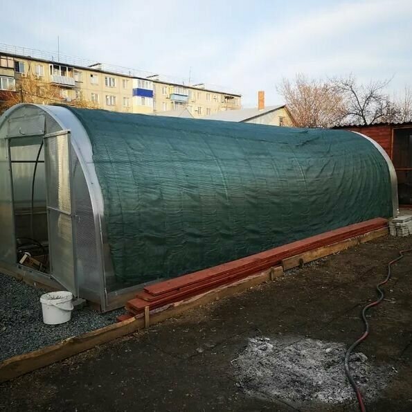 Сетка затеняющая фасадная 1,5м х 50м - 35 гр/м2 - для теплиц, для забора, для растений, от солнца, для огорода, для навеса