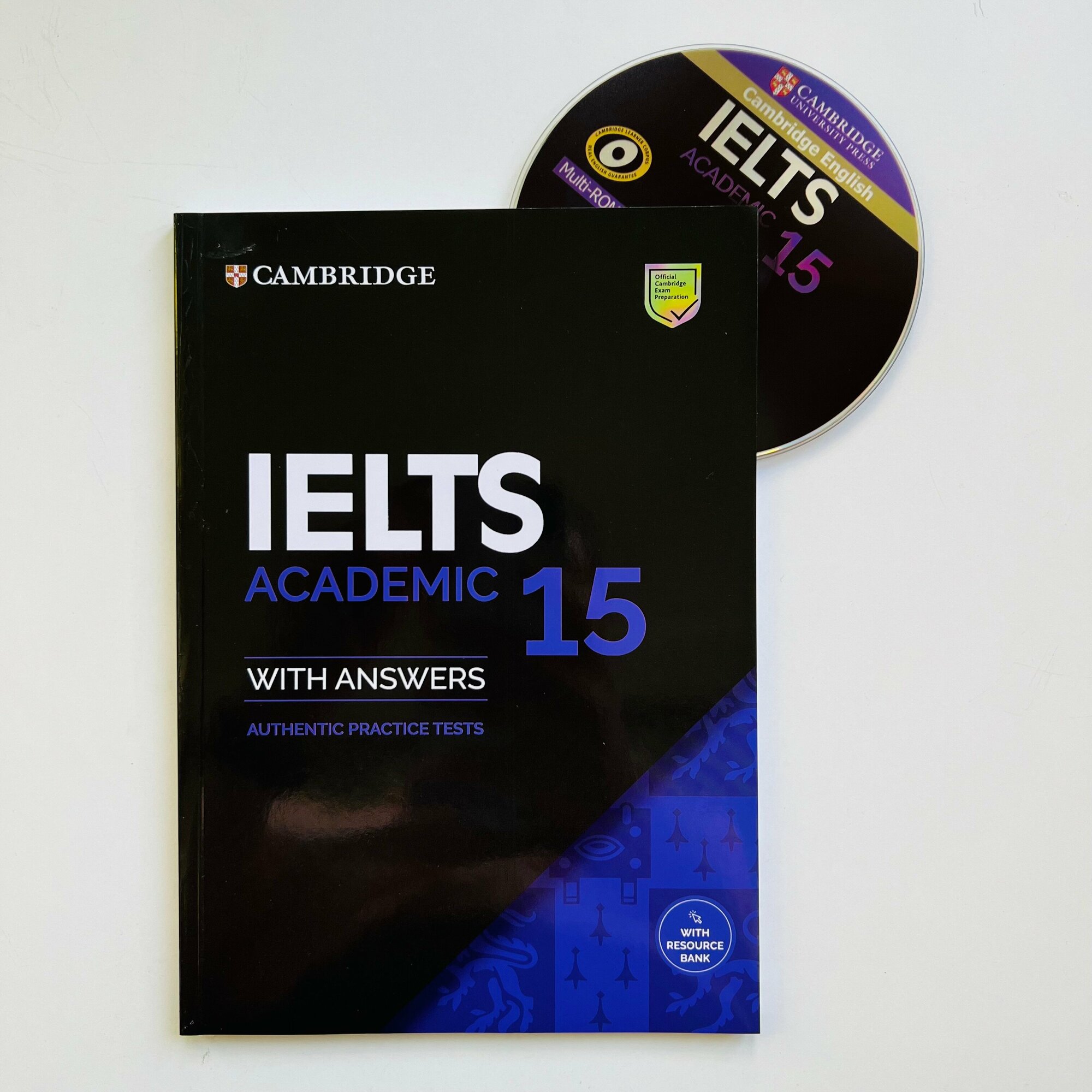 IELTS 15 Academic. Student's Book with Answers with + QR-код+CD