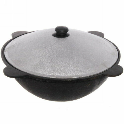 Казан чугунный 10 литров с крышкой с плоским дном 3949₽