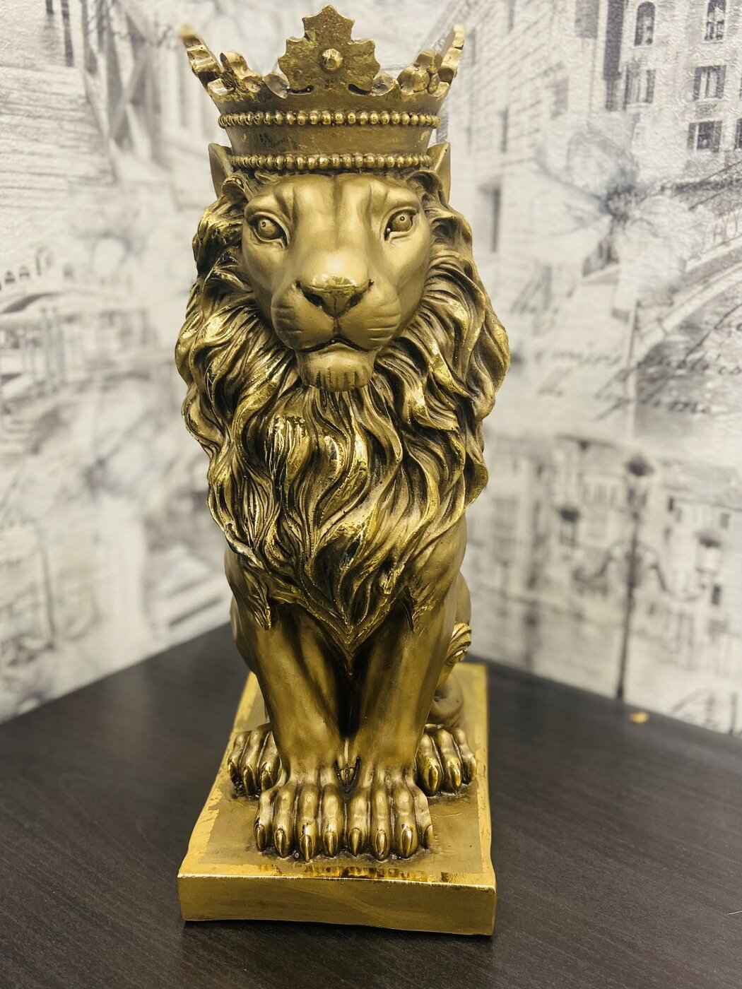 Фигурка "Лев с короной" 36 см. бронза с позолотой (Ж-6)