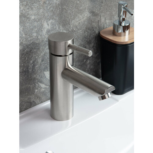 Смеситель Faucet 005, нержавеющая сталь, рычажное управление, гибкий монтаж, серебристый