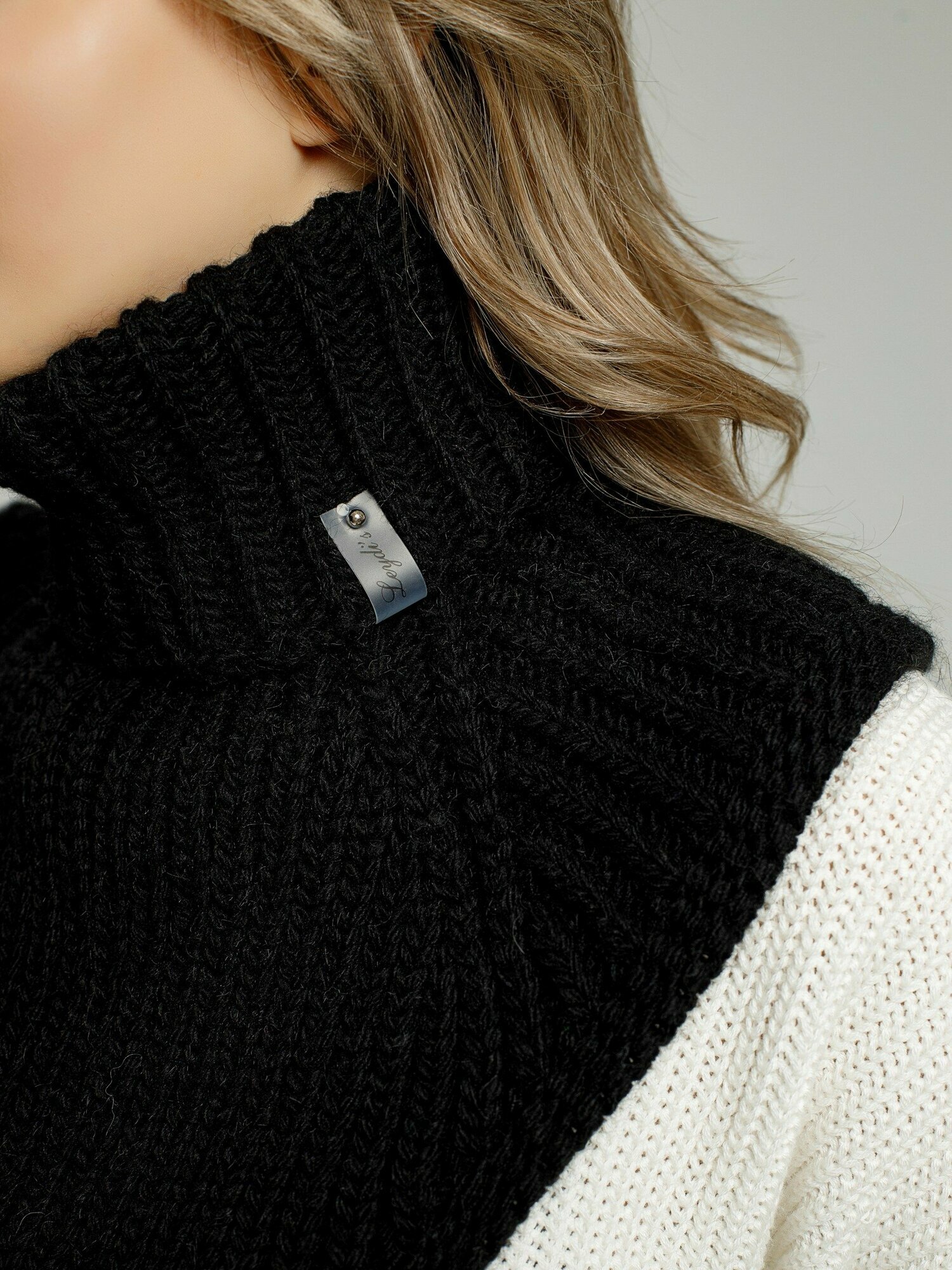 Шарф-манишка Leydi's для женщин, черный — фото 1