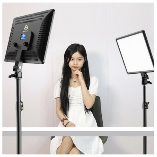 Видео свет светодиодный студийный с усиленным штативом 560000₽