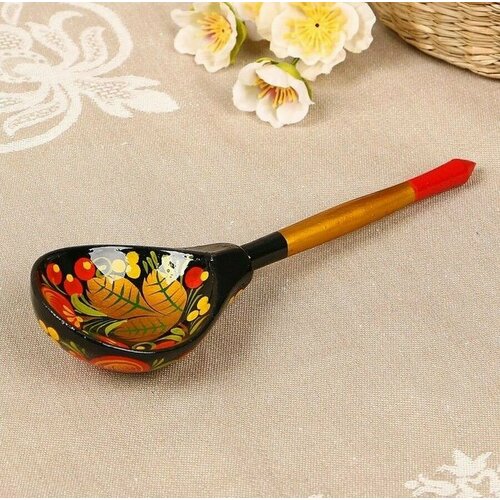 Деревянная столовая ложка Хохлома 350₽