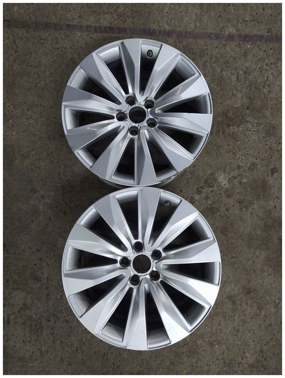 Колесные диски Audi 8.5xR18/5x112 57.1 (оригинал)