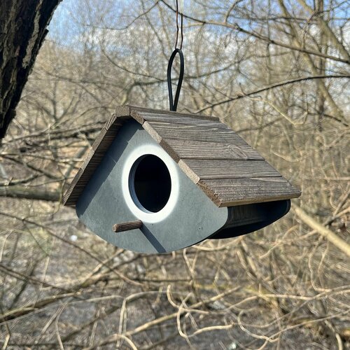 Деревянный скворечник для птиц PinePeak / Кормушка для птиц подвесная для дачи и сада, 140х210х150мм
