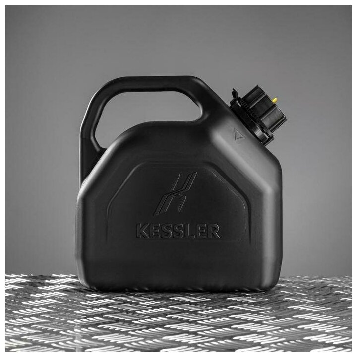 Канистра ГСМ Kessler premium, 5 л, пластиковая, чёрная - фотография № 2