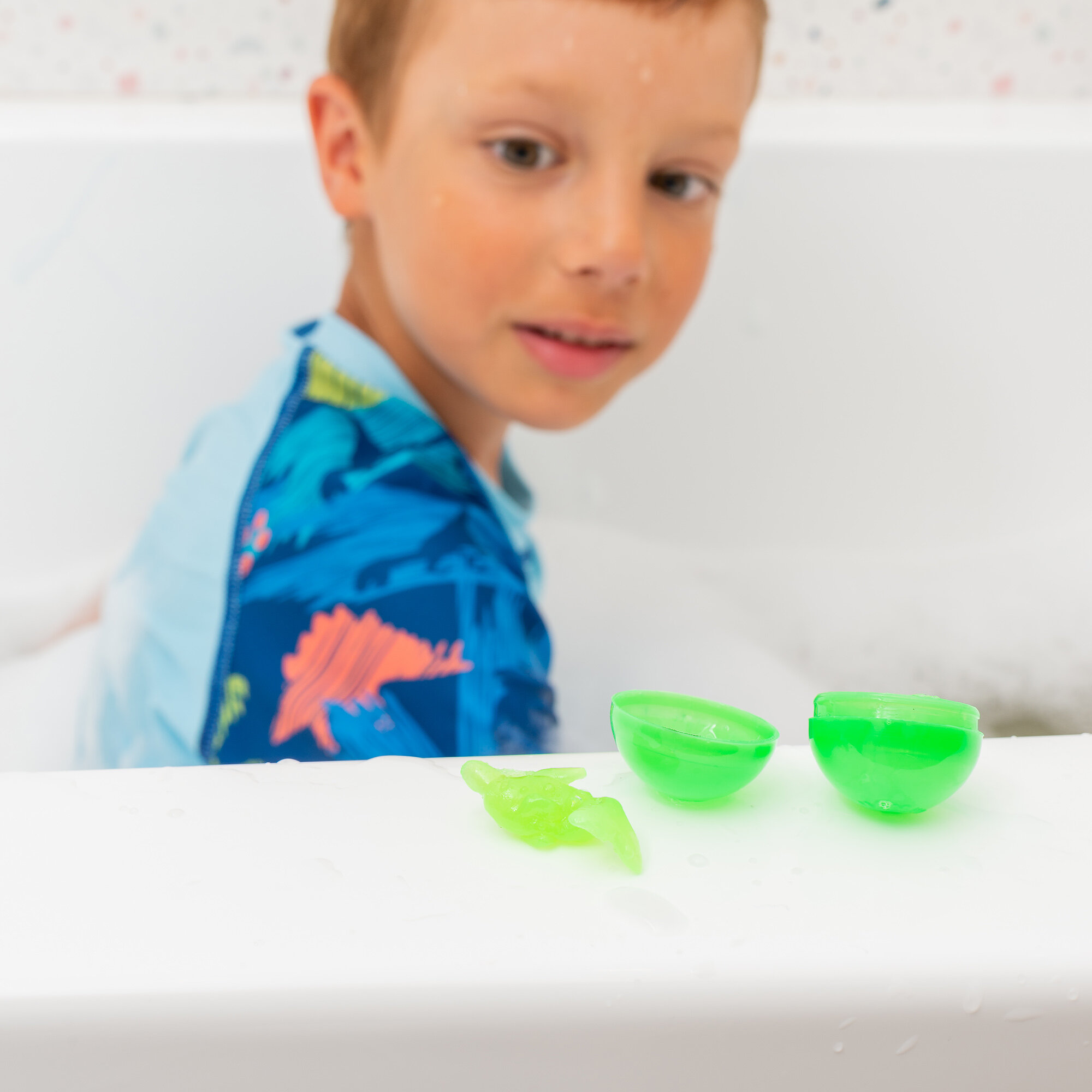 Набор для купания детей в ванной и душе Сочные ягоды Baffy детский шампунь и пена для ванн с сюрпризом