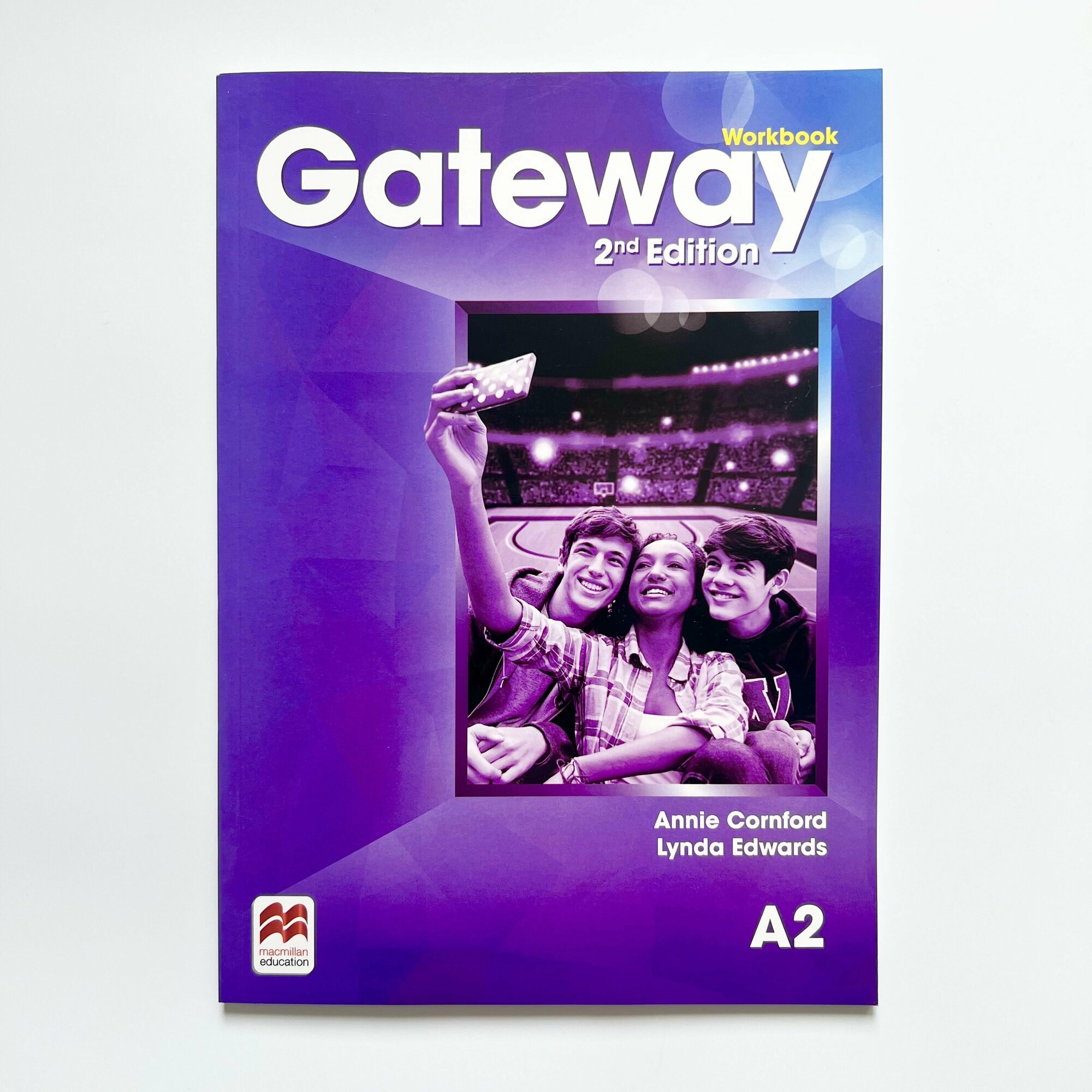 Комплект Gateway A2 Student's Book, Workbook + CD полный комплект