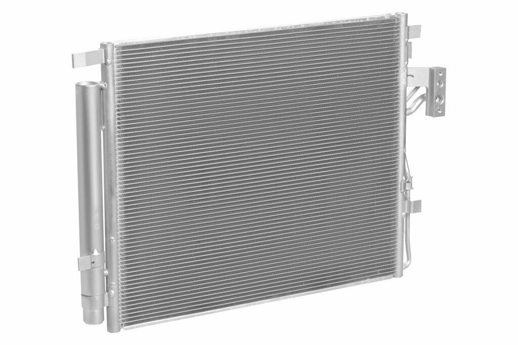 Радиатор кондиционера для автомобилей Sorento (09-) 2.0D/2.2D LRAC 0823 LUZAR