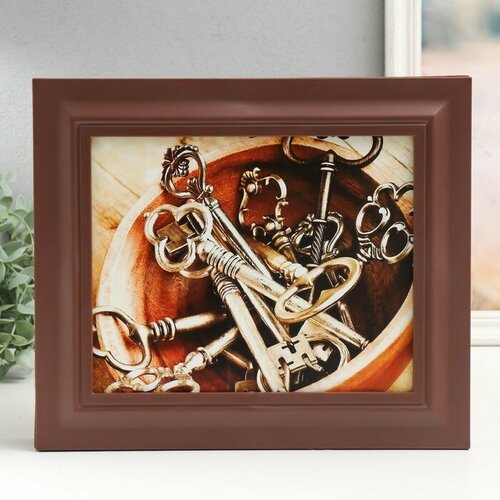 Ключница закрытая Ключи 265х315 см Орех 1522₽