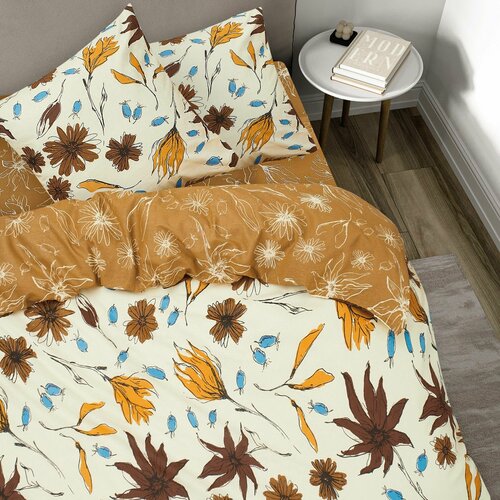 коричневый