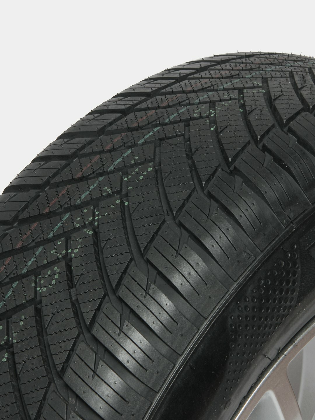 Шина MINERVA, всесезонная, 4 штук — фото 1