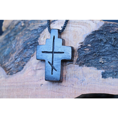 Крестик МИСТОРИИ, черный крест деревянный на шею ручной работы нательный крест из черного граба