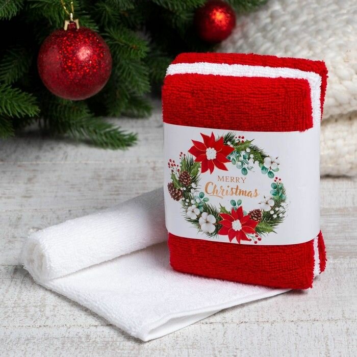 Полотенца Этель "Merry Christmas", махровые, 30х30 см, 340 г/м2, 100% хлопок, 3 шт