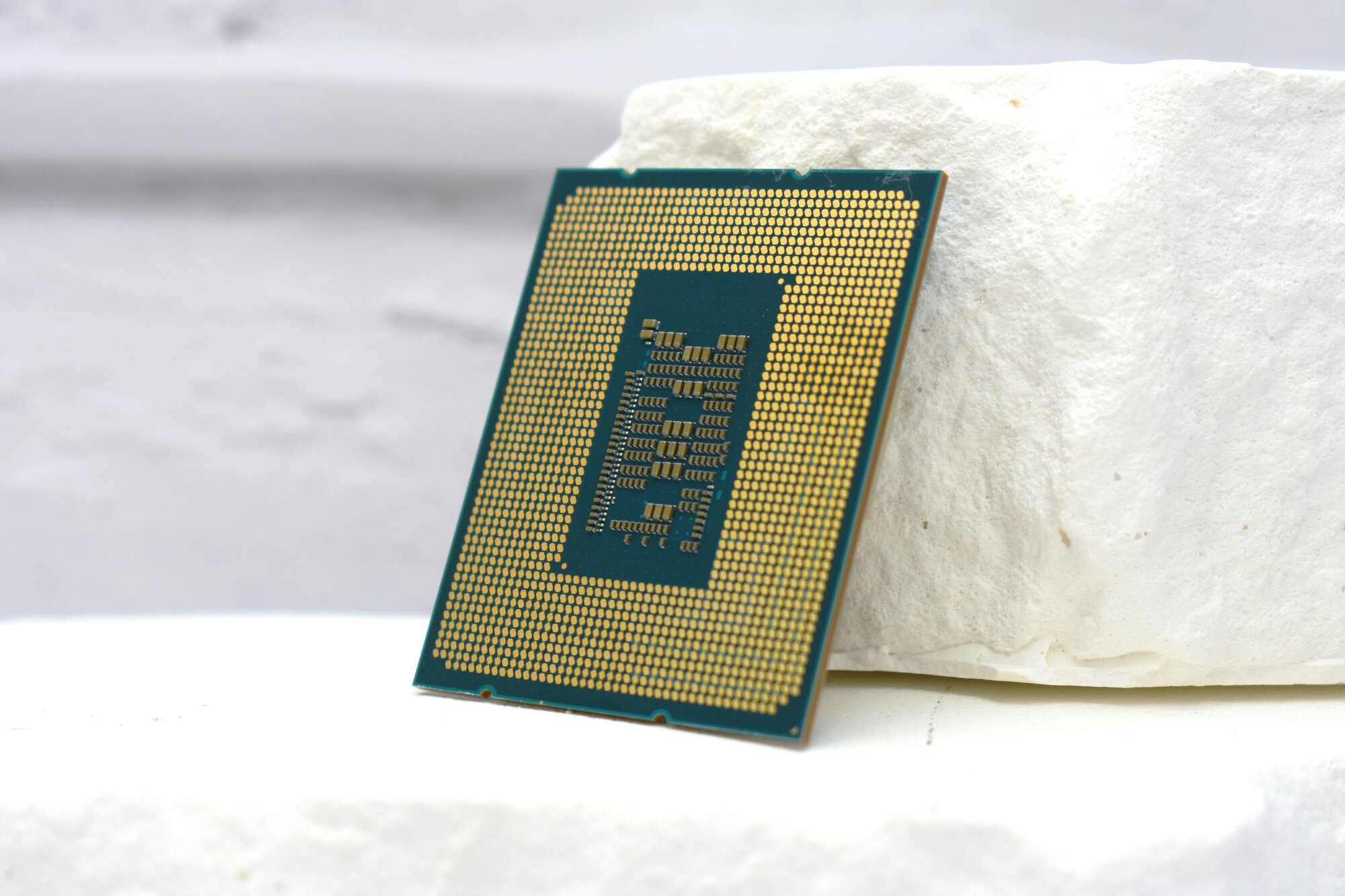 Процессор Intel Core i5-12400F LGA1700, 6 ядер, 12 потоков 2,5МГц Turbo-4МГц, OEM — фото 1