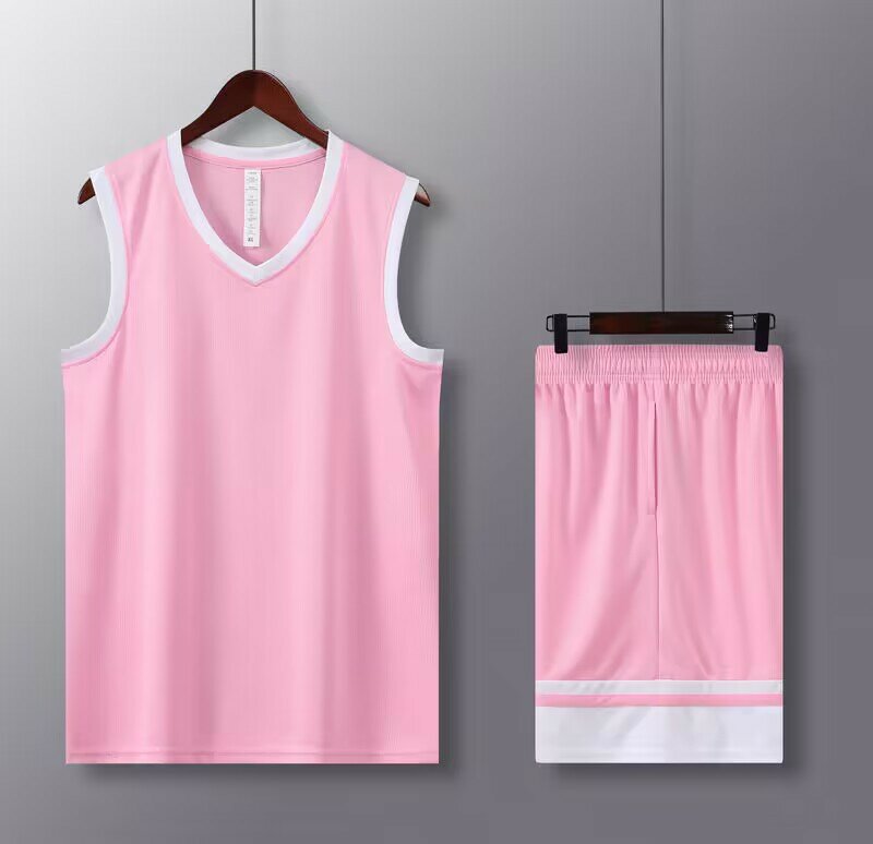 Форма спортивная  размер XS розовый