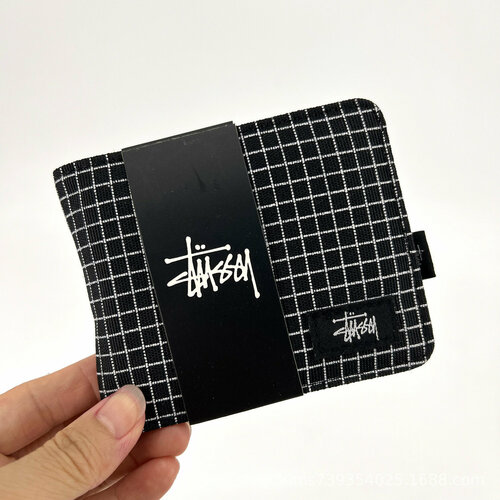 фото Кошелек stussy, фактура вязаная
