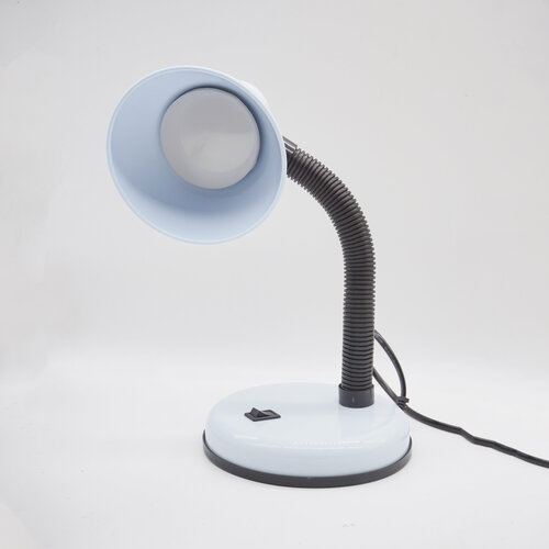 Светодиодная настольная лампа LUXEL, цвет белый , 4000К, металлический корпус, 7 ватт