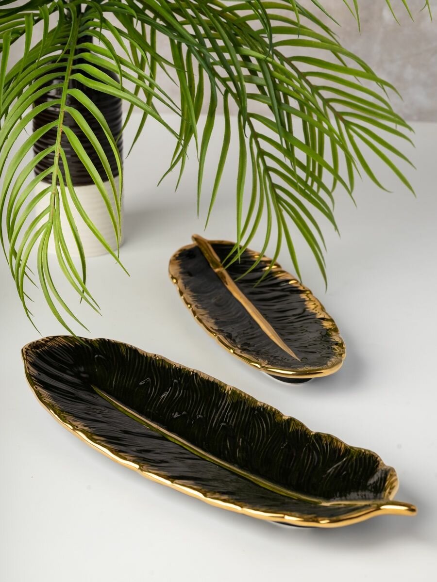 фото Трехъярусная тарелка фруктовница для сервировки на стол