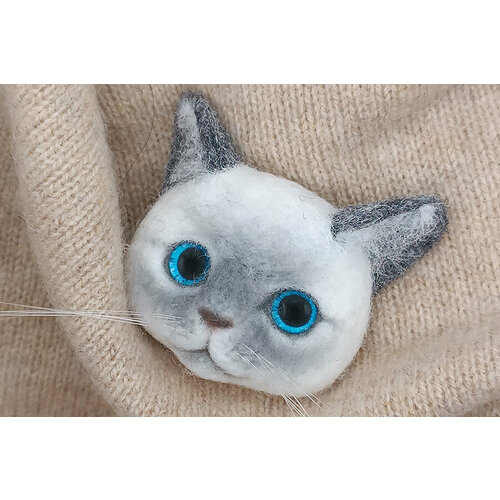 Брошь, стекло