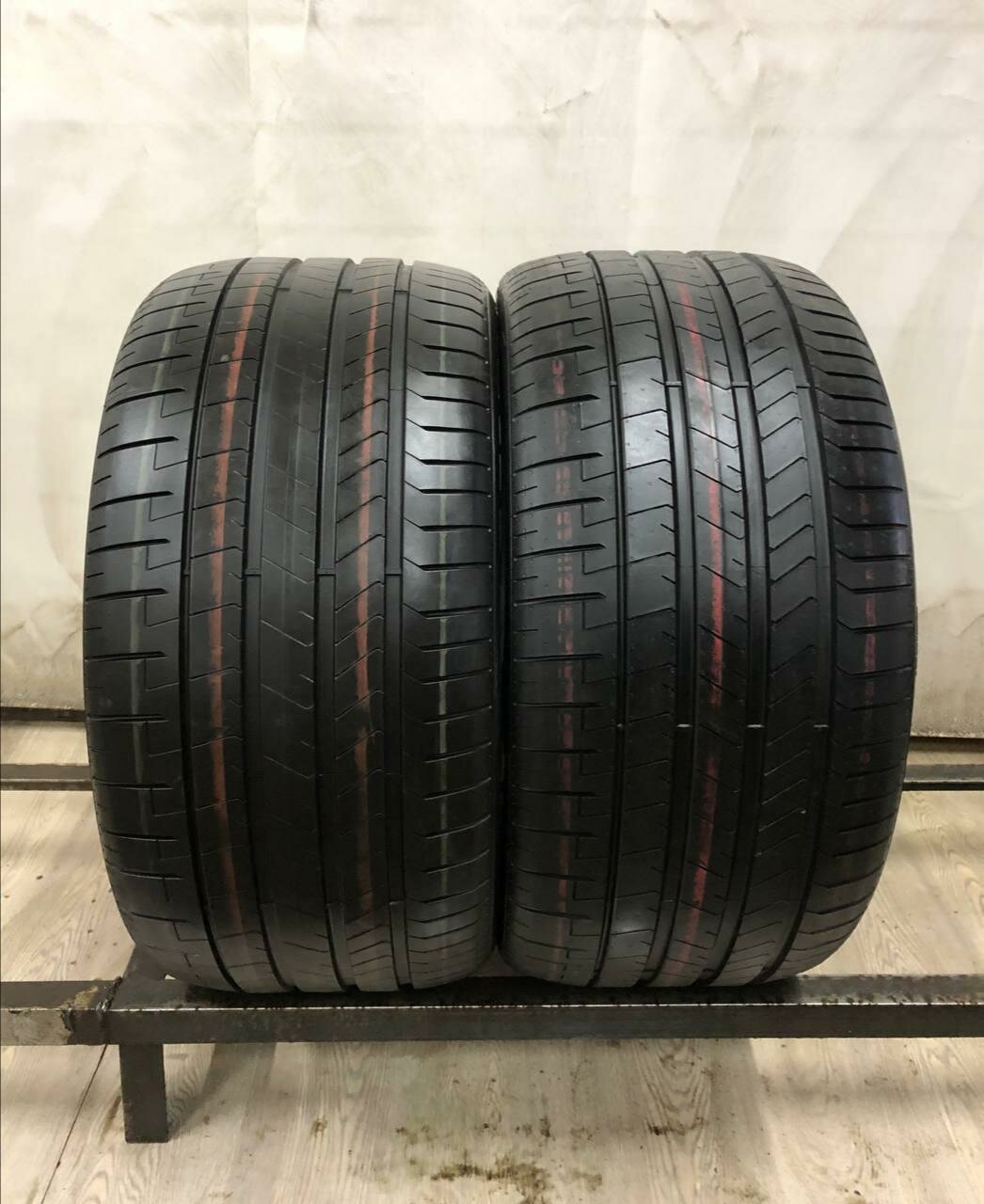 Pirelli P Zero PZ4 285/40 R19 БУ Шины Летние