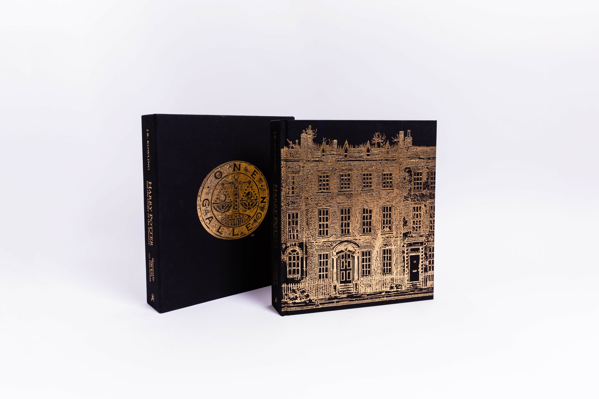 Harry Potter and the Order of the Phoenix. Deluxe Illustrated Slipcase Edition / Rowling Joanne / Книга на Английском / Гарри Поттер и Орден Феникса / Роулинг Джоан Кэтлин - фото №6