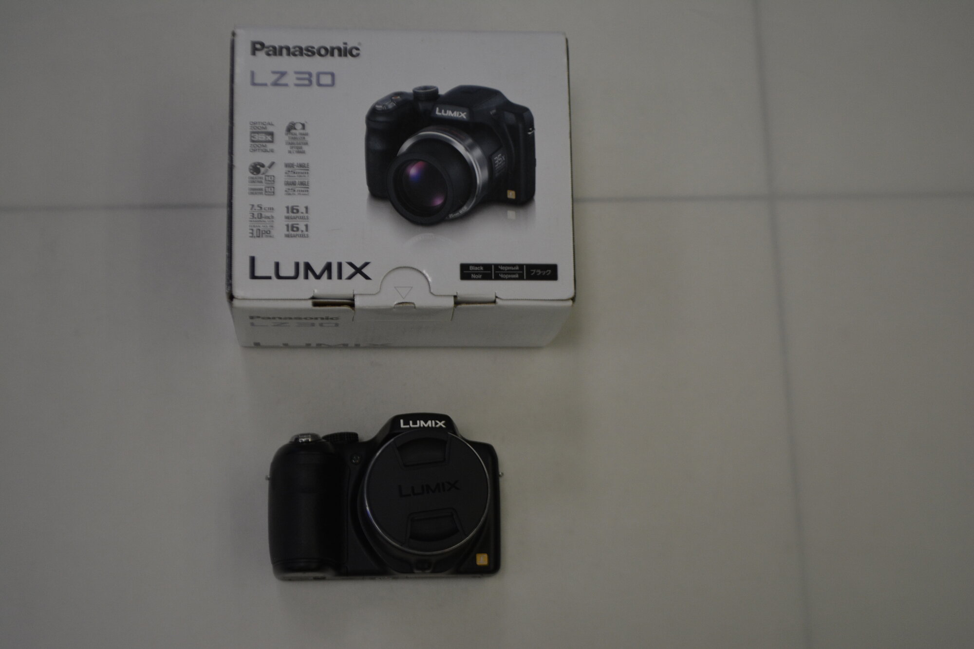 Фотоаппарат Panasonic Lumix DMC-LZ30 черный