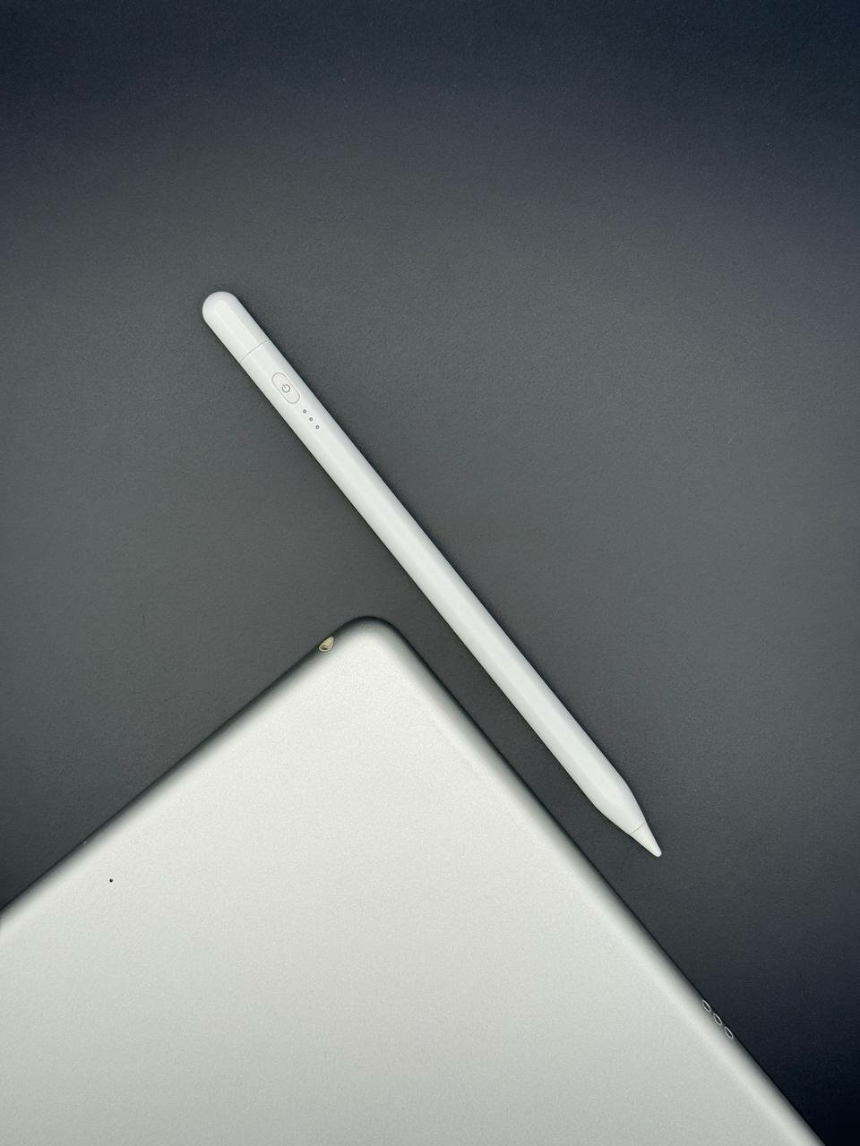 Стилус для iPad от 2018 года с Lightning зарядкой +2 наконечника, Pencil для планшета Apple с изменением толщины линии от угла наклона и защитой от прикосновения — фото 1