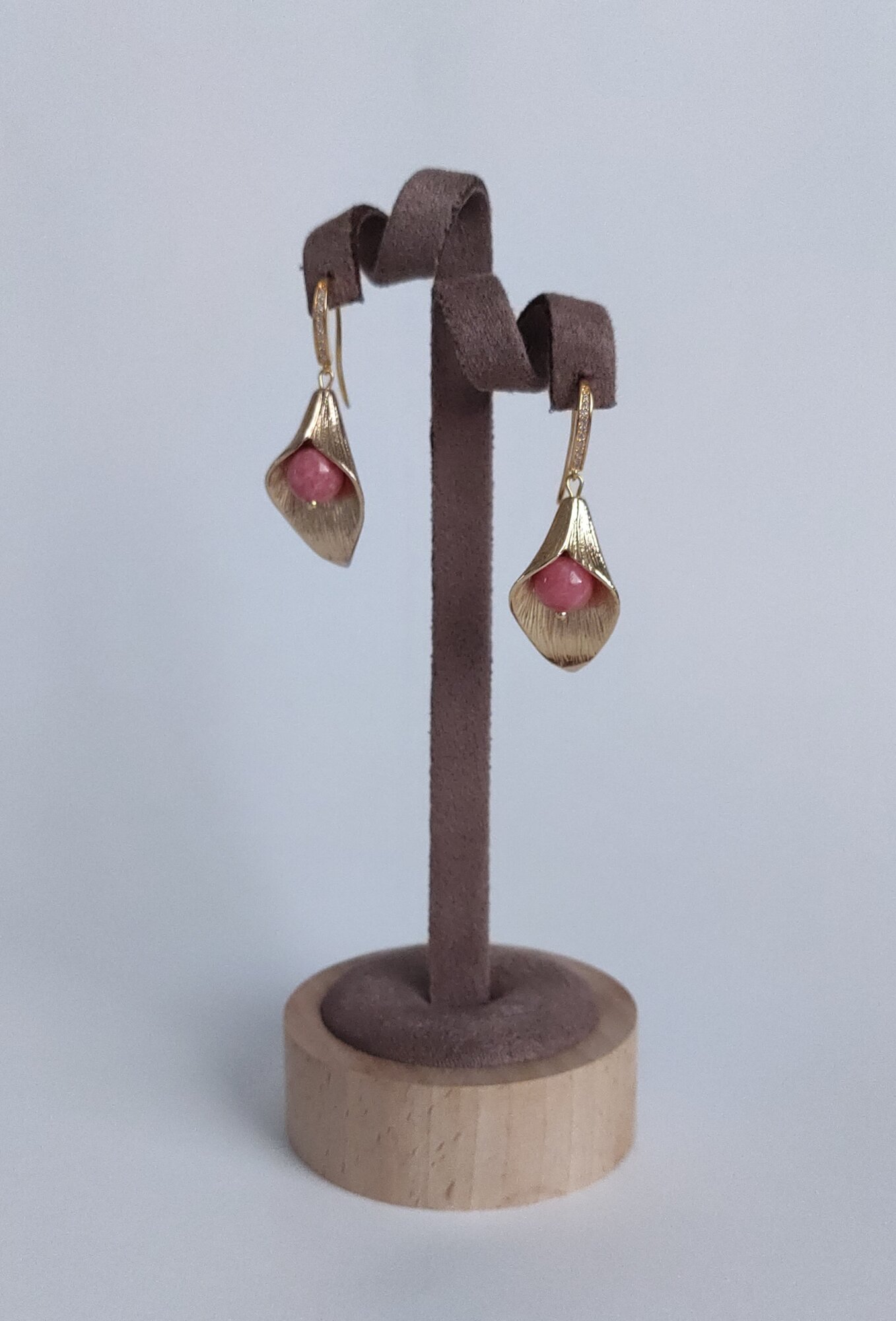 Серьги с подвесками, кунцит