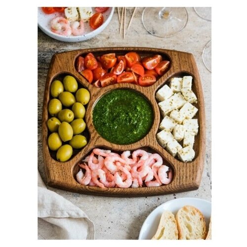 Деревянная менажница из дуба, 5 отделений