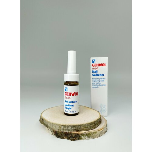Смягчающая жидкость для ногтей при врастании Геволь Gehwol Med для сухой кожи вокруг ногтей кутикулы 15 мл 1653₽