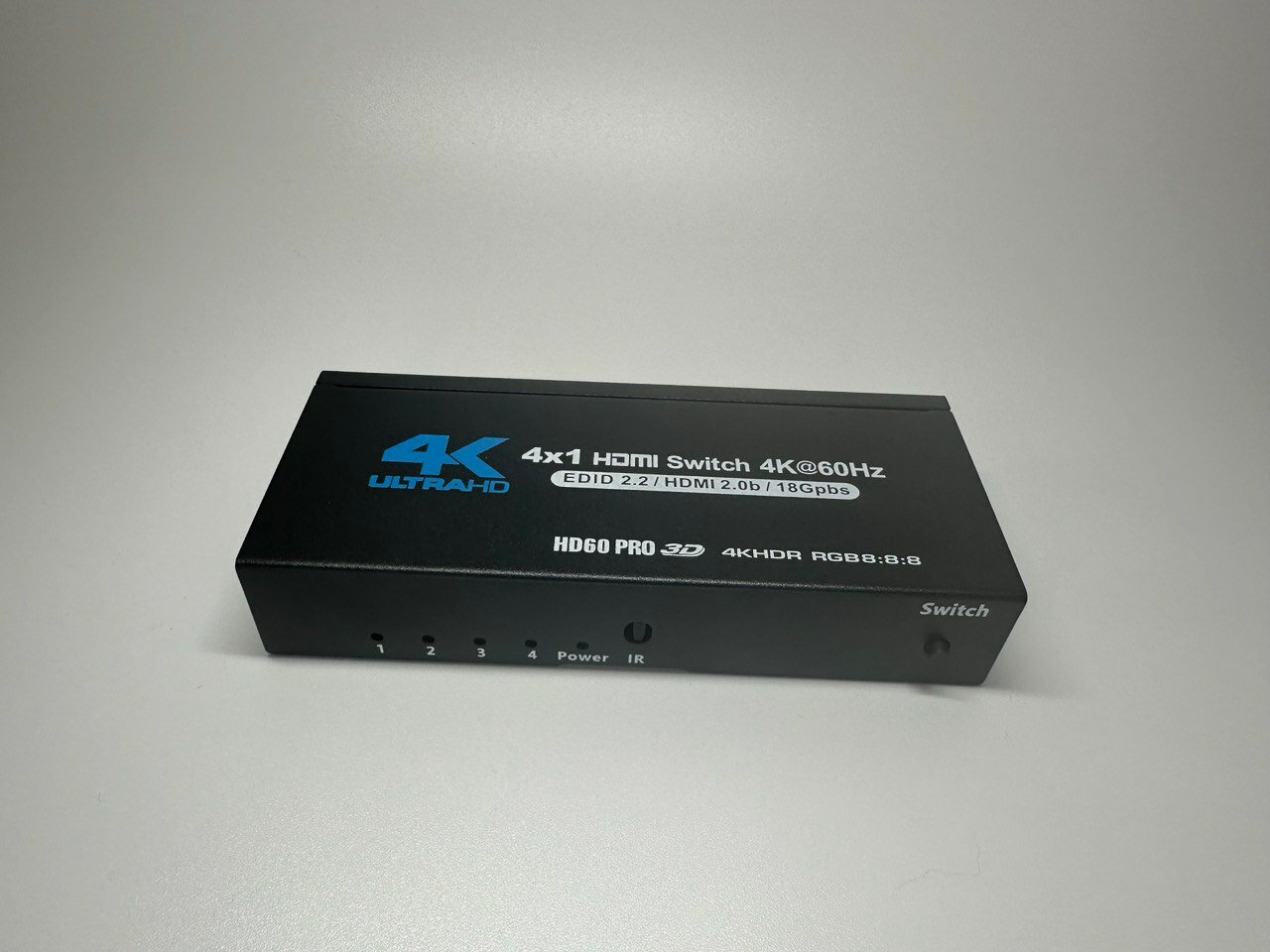 Переключатель (Switch) HDMI 4х1 Ultra HD V-2.0 (4Kx2K, 3D) /VСonn/