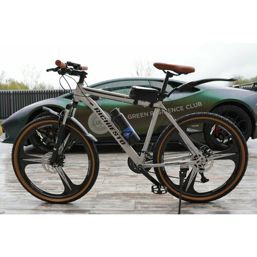 Велосипед RICHIESTO 26 на литых дисках ТРИ луча Горный Спортивный Унисекс серыйсеребристый 26900₽