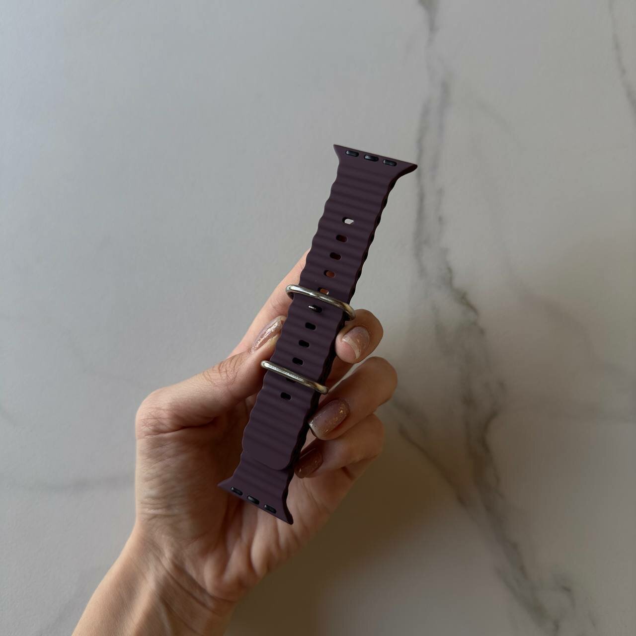 Силиконовый ремешок для Apple Watch 38-41mm Ocean Band, баклажановый