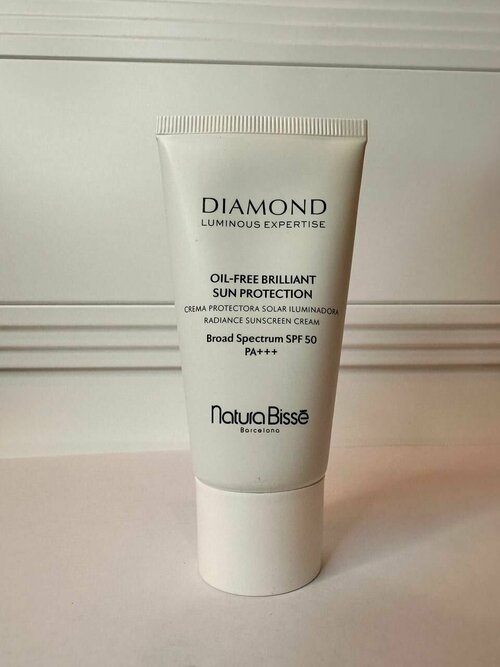 Natura Bisse DIAMOND SPF 50 PA+++ безмасляная бриллиантная защита от солнца