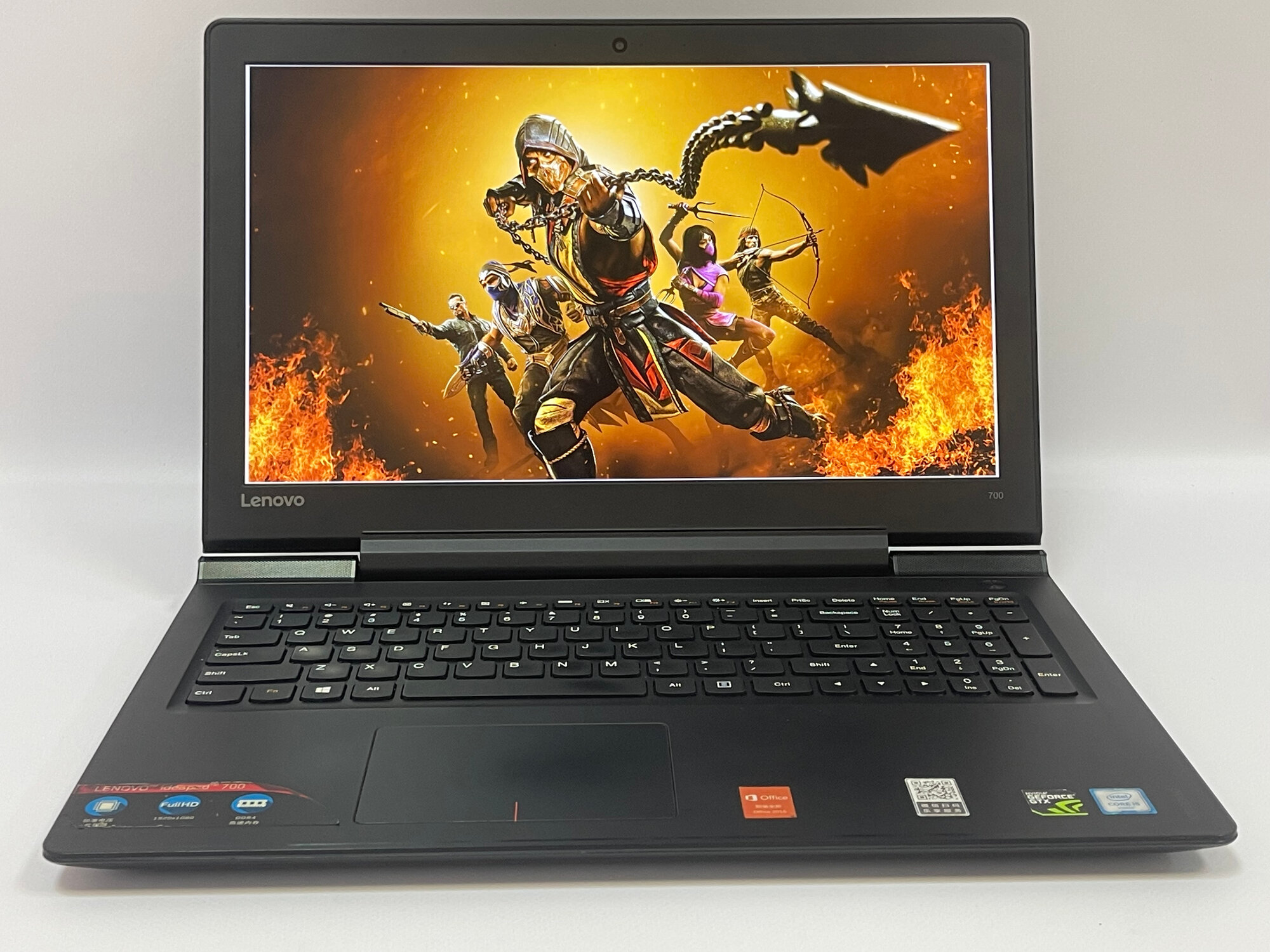 Игровой ноутбук Lenovo, Core i5 6300HQ, 8GB, 256 GB SSD, Nvidia GTX 950M 4GB, 15,6 Full HD 1920x1080, Win 10