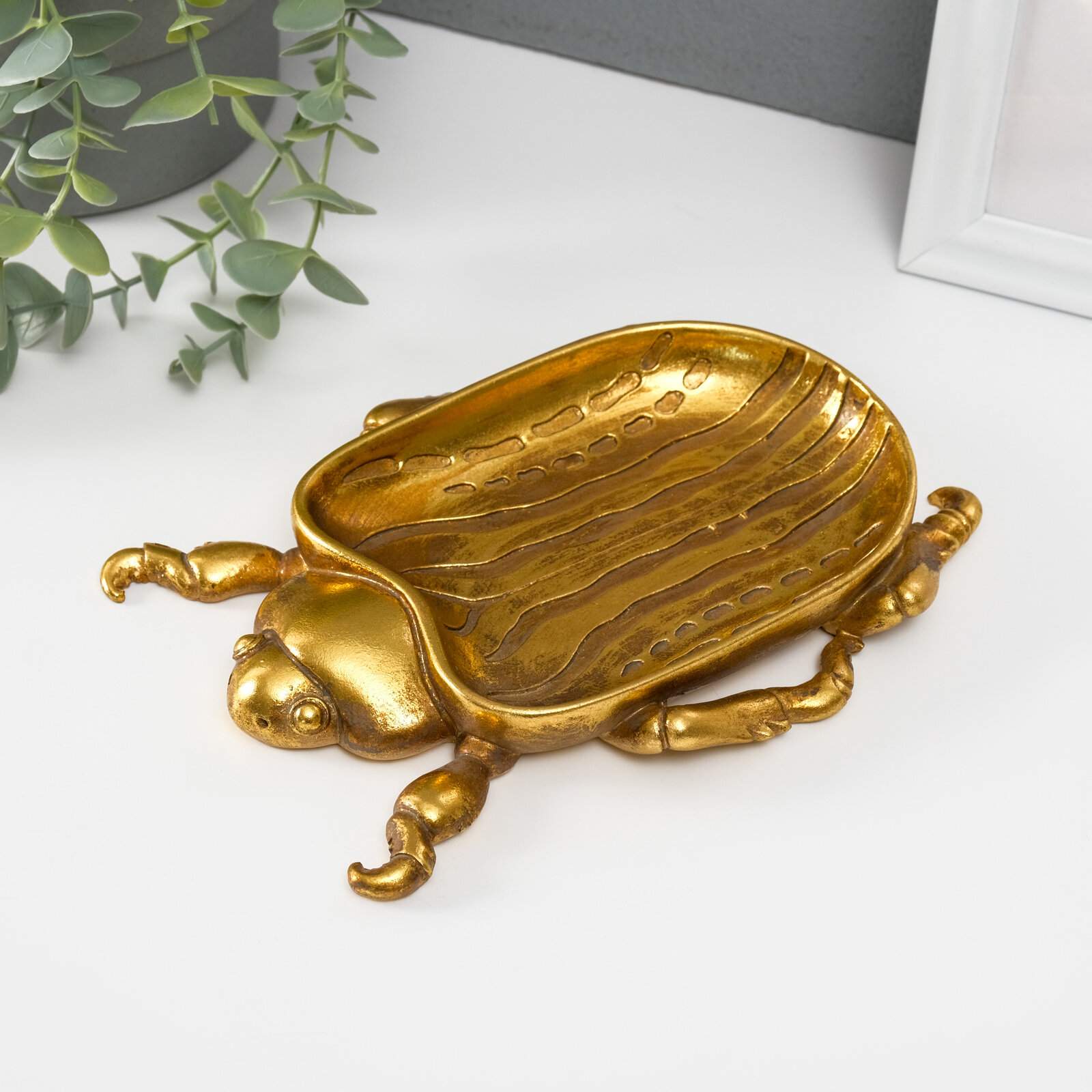 Подставка интерьерная полистоун  Жук скарабей  золото 19 5х14 5х2 5 см