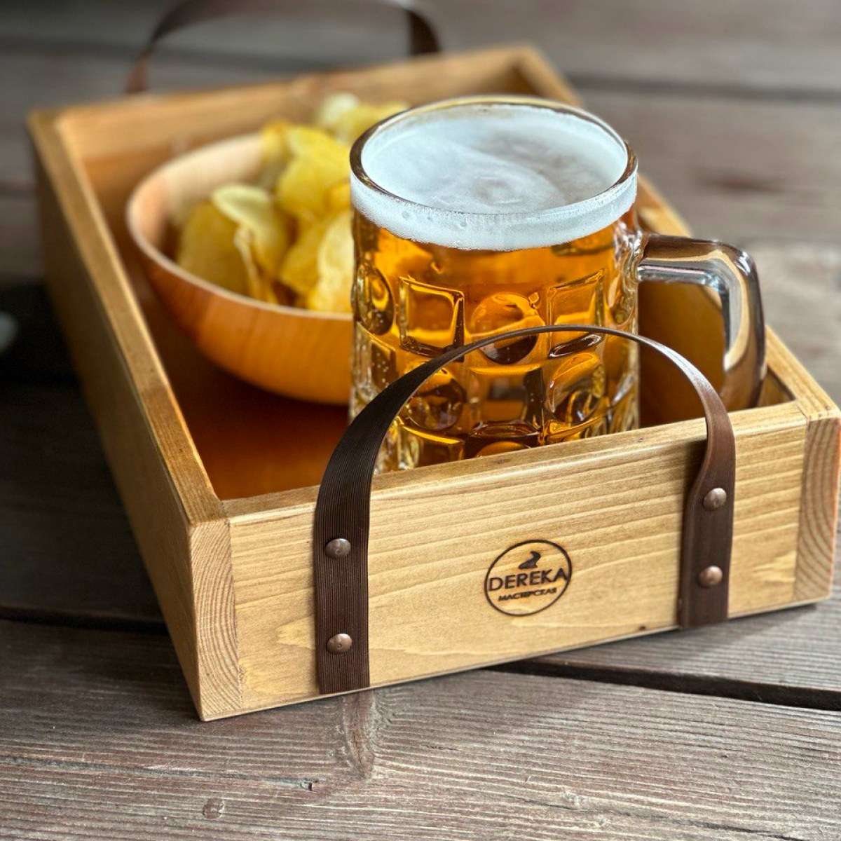 фото Хлебная корзина поднос деревянный ротанг