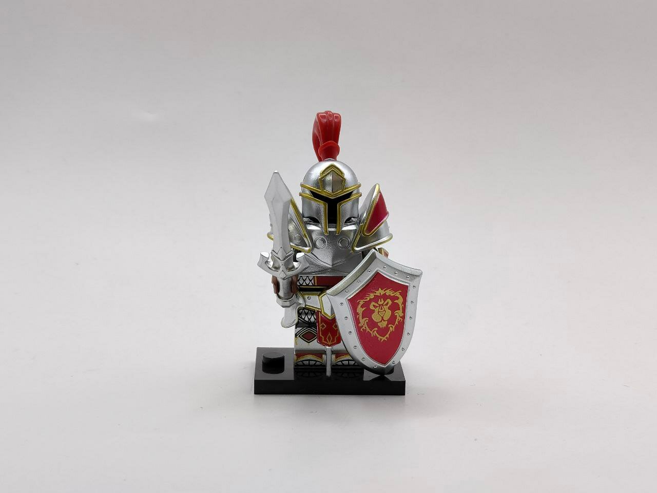 Минифигурка "Рыцарь Альянса красный 2", фигурка из вселенной WarCraft, совместима с конструкторами Lego