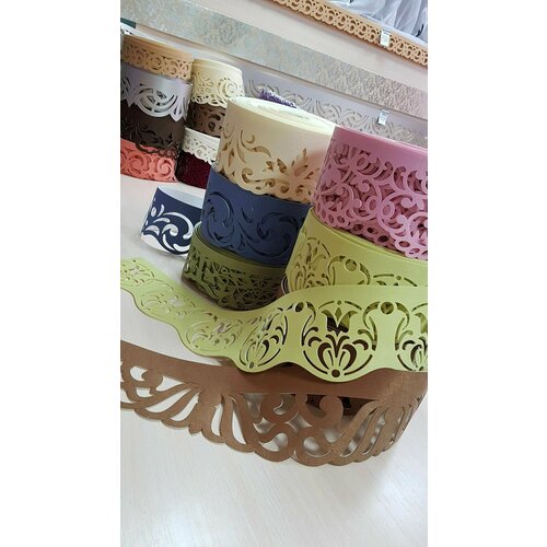 Ажурная планка на карниз салатовая