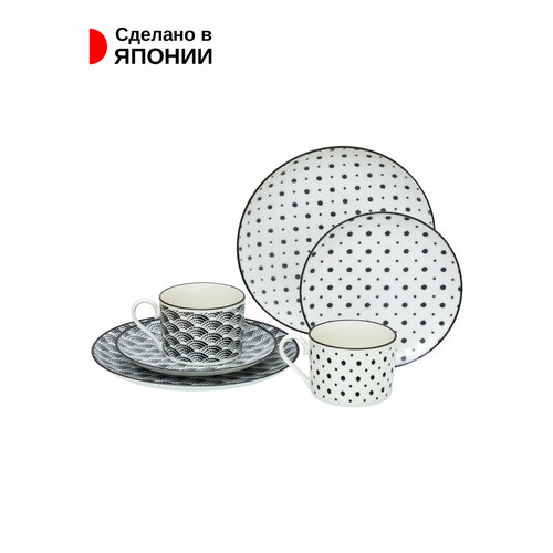 Набор посуды из фарфора