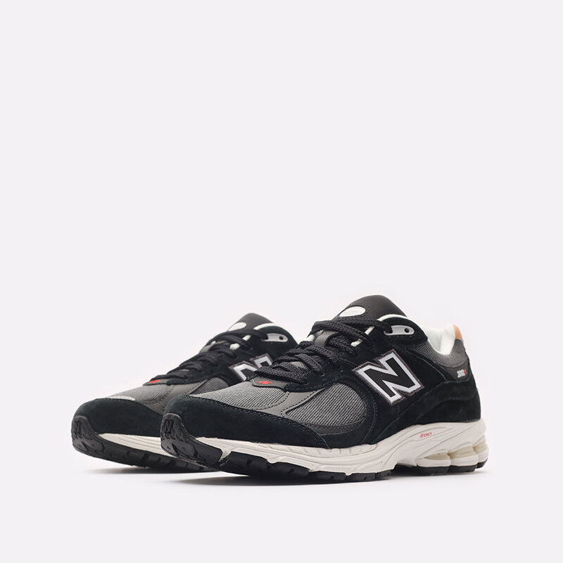 Кроссовки New Balance 2002R