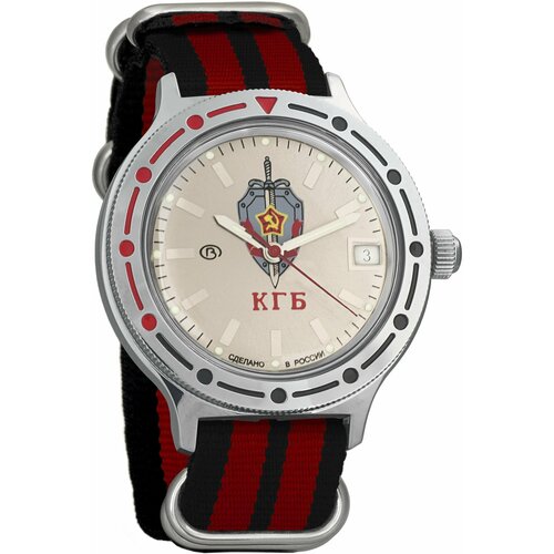Наручные часы Восток Командирские, красный наручные часы восток командирские механические с автоподзаводом командирские 650546 black red красный