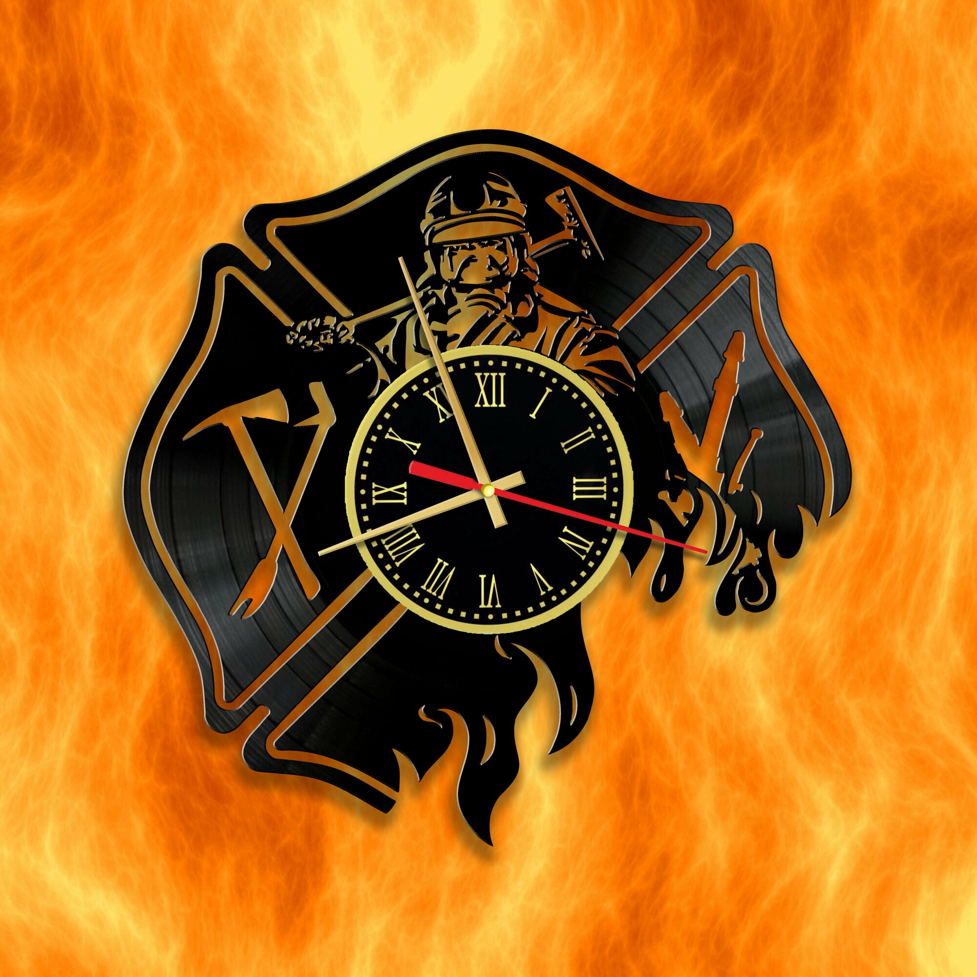 Настенные часы из виниловой пластинки с символикой пожарных/Часы в подарок пожарному