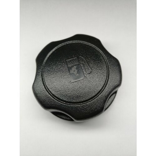 Крышка бензобака для снегоотбрасывателя CHAMPION ST553,556,656,661,662Е,762Е,861 / 170870040-0001