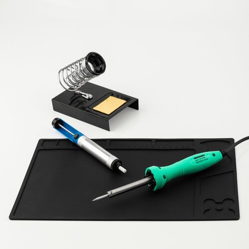 Набор для пайки REXANT продвинутый паяльник с подсветкой подставка экстрактор и коврик 237600₽