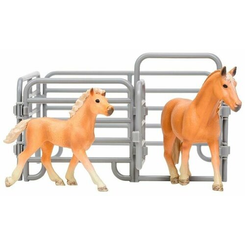 Набор фигурок: Авелинская лошадь, жеребенок, ограждение-загон 7062503