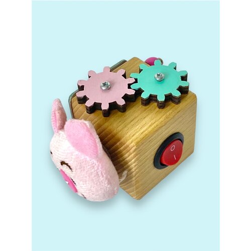 Бизикубик дорожный 5*5 см с мягкой игрушкой