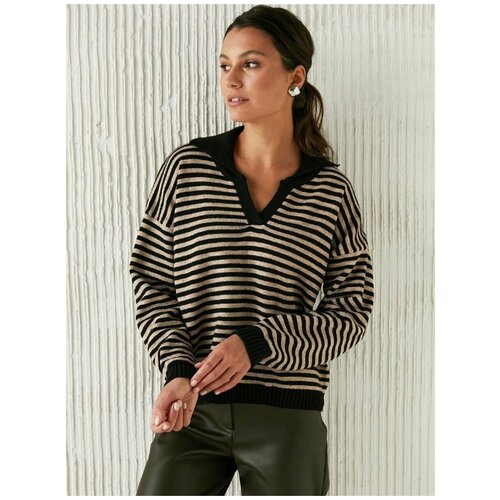 Свитер женский оверсайз поло в полоску